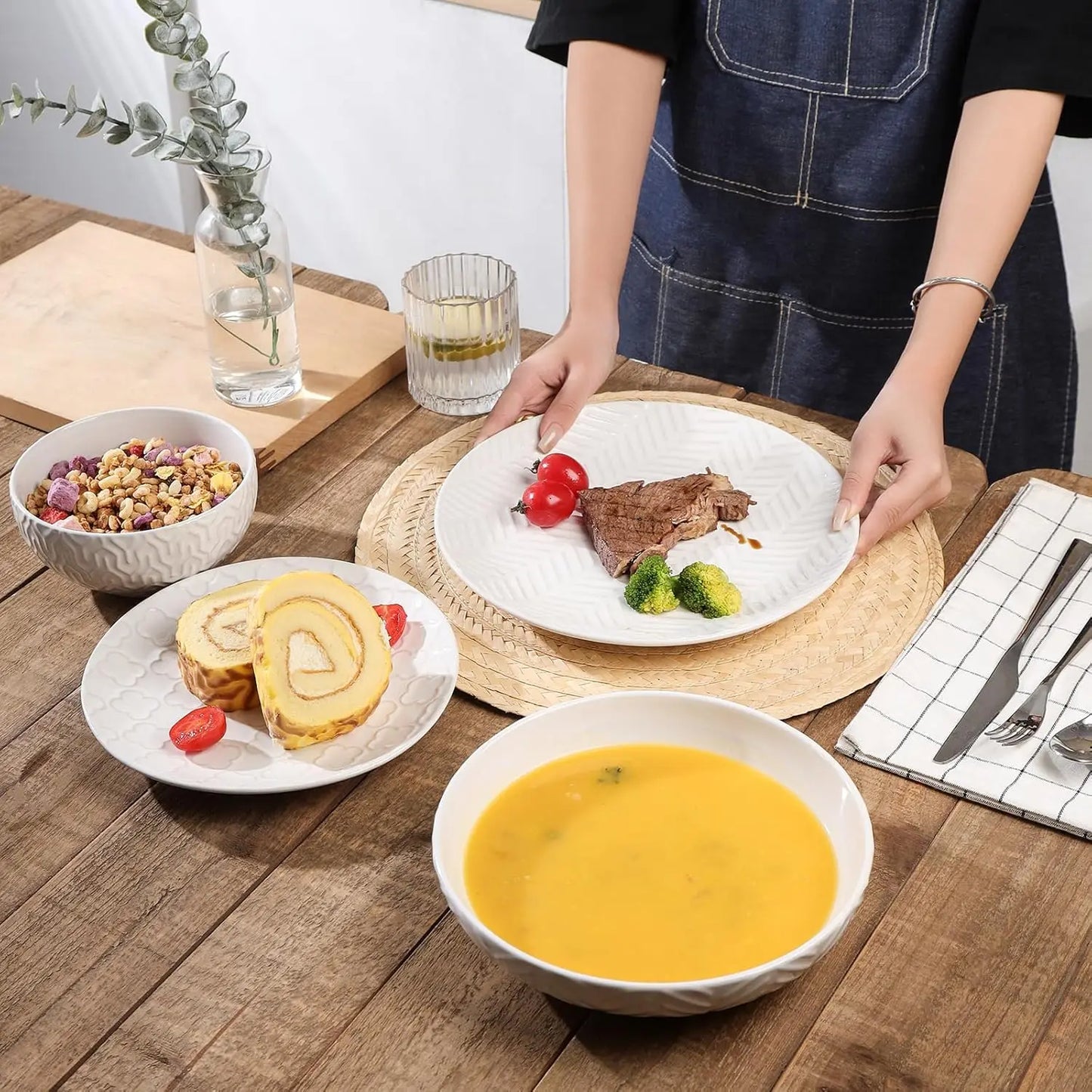 Embossed Ceramic Dinnerware Set for 4