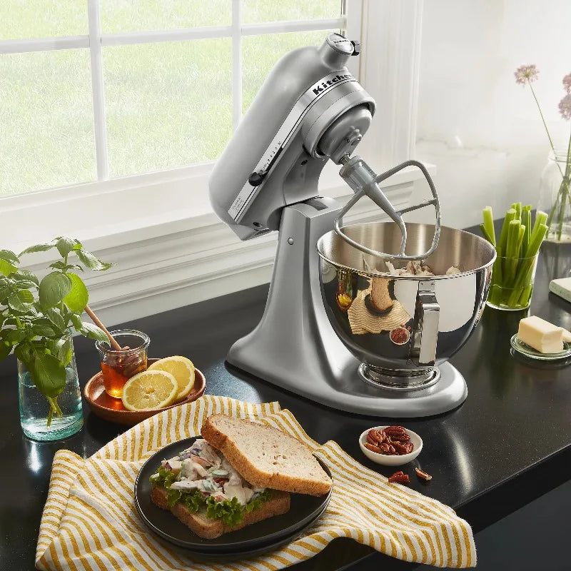 KitchenAid Deluxe 4.5qt Stand Mixer