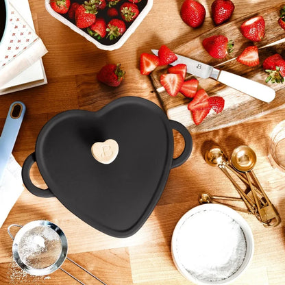 2qt Heart Cast Iron Dutch Oven